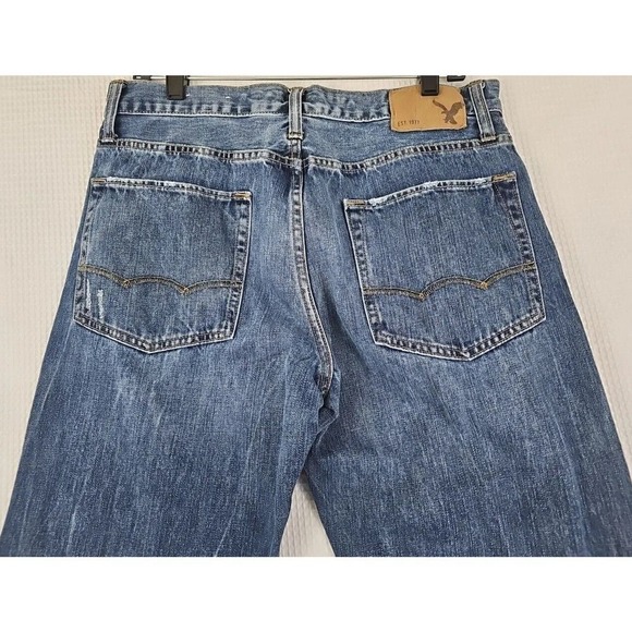 American Eagle ~Men's Size 32/34~ Blue Denim Relaxed Straight Jeans Distressed. - Picture 12 of 12